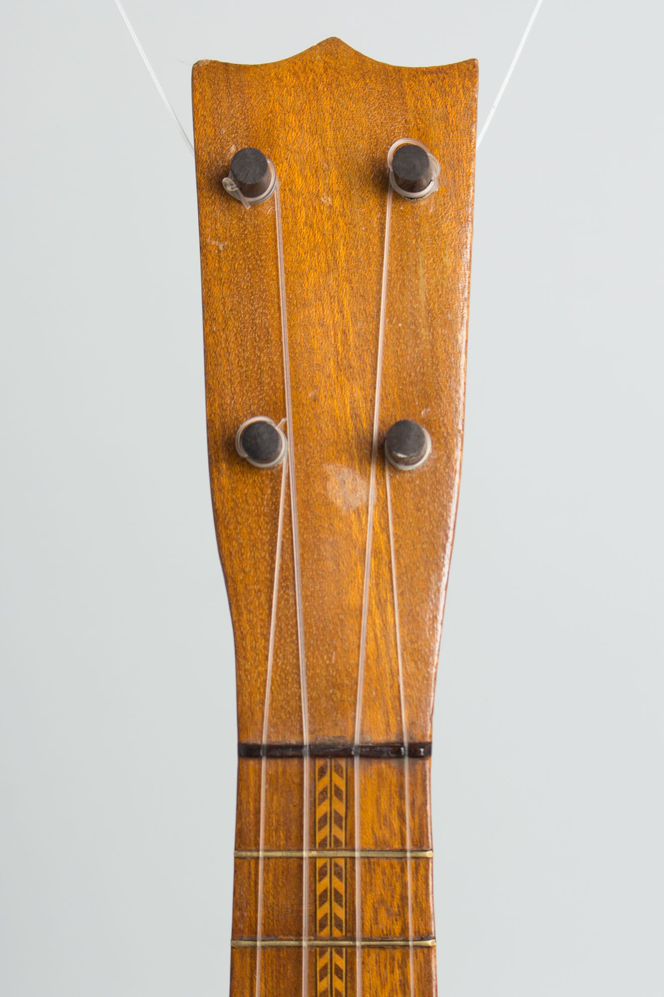 Lyon & Healy Conservatory Soprano Ukulele (1920)