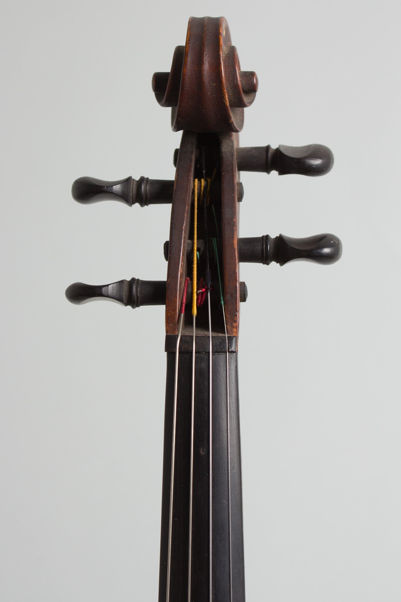 unlabelled Folk Violin (1920)