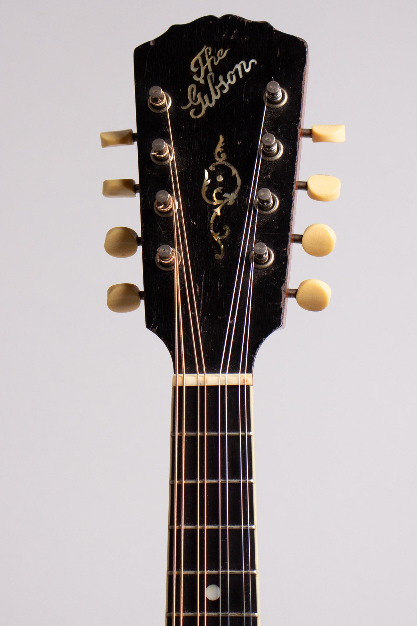 Gibson Style A-3 Carved Top Mandolin (1919)