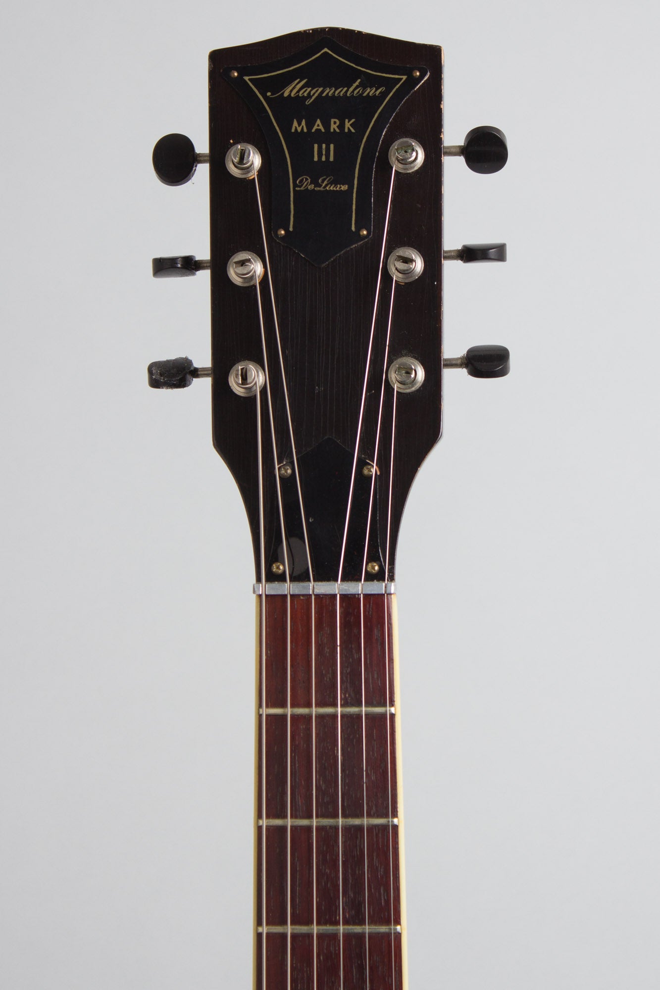 Magnatone Mark III Deluxe Solid Body Electric Guitar (1957)