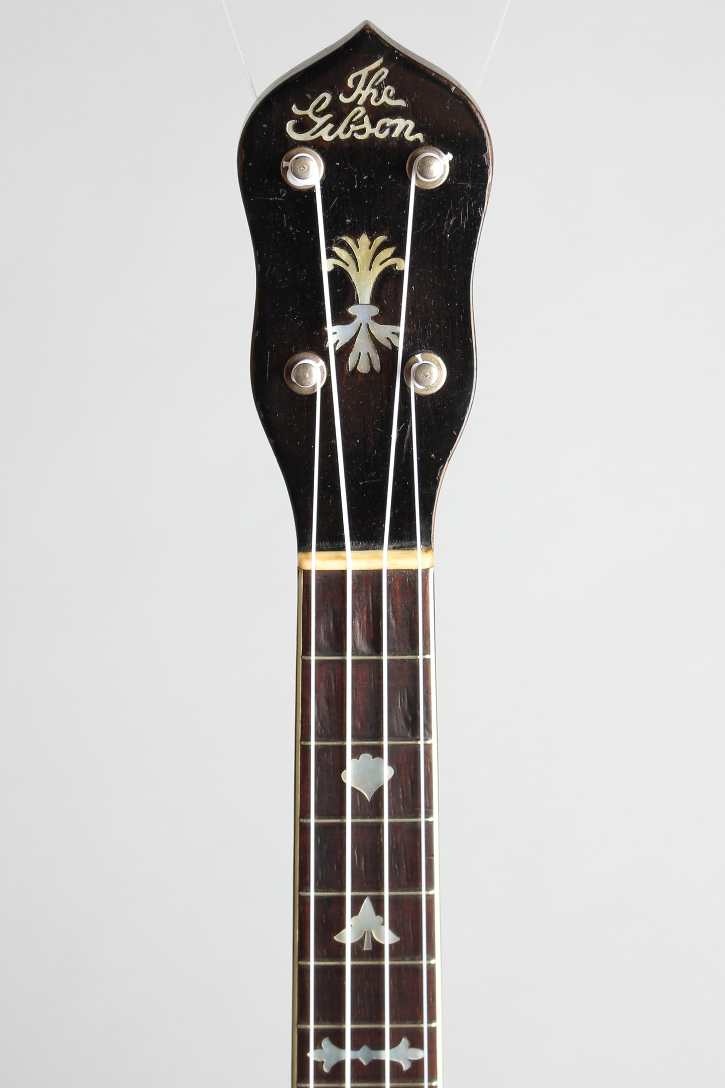 Gibson UB-4 Banjo Ukulele (1927)