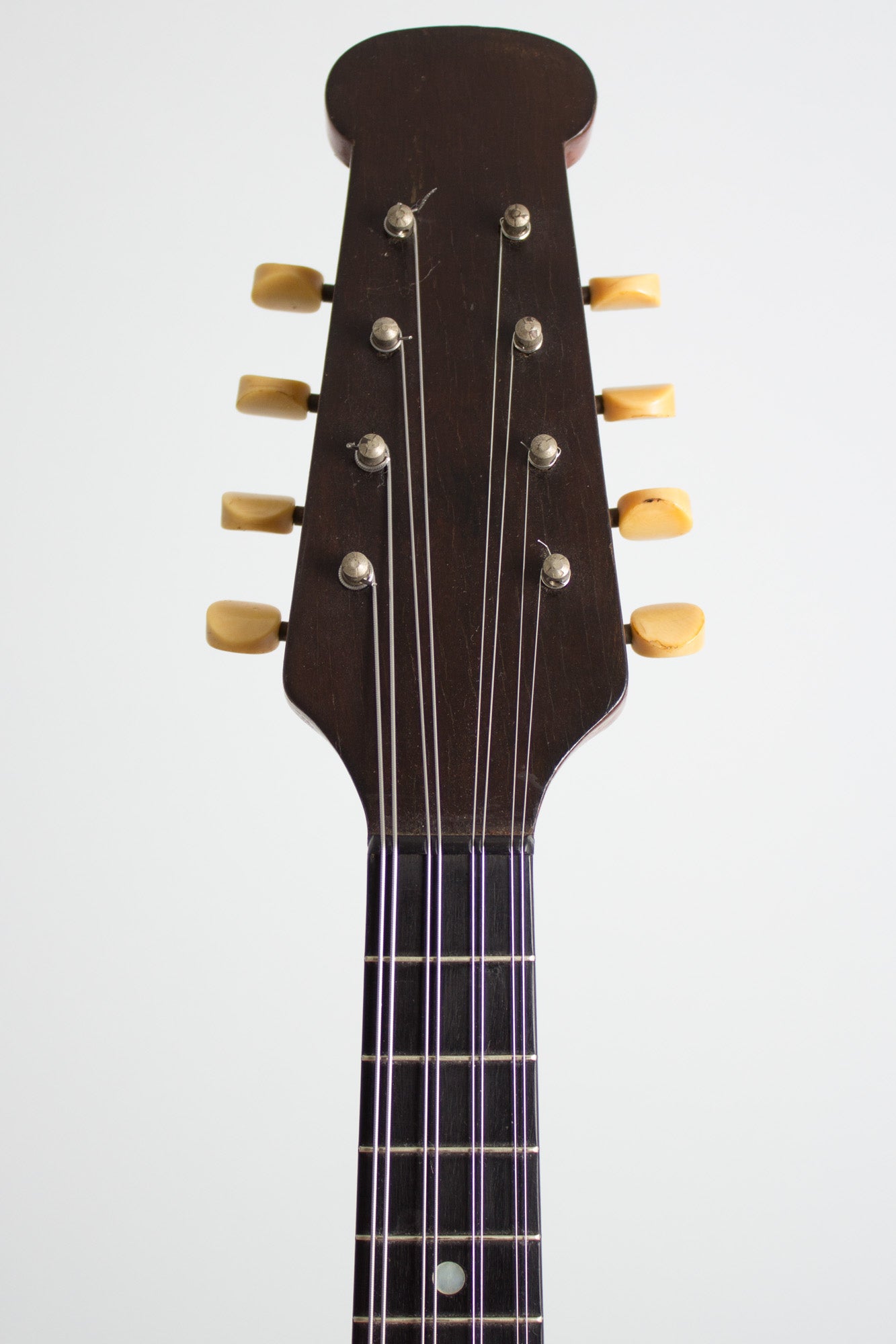 Howe-Orme No. 1730 Arch Top Mandolin (1900)