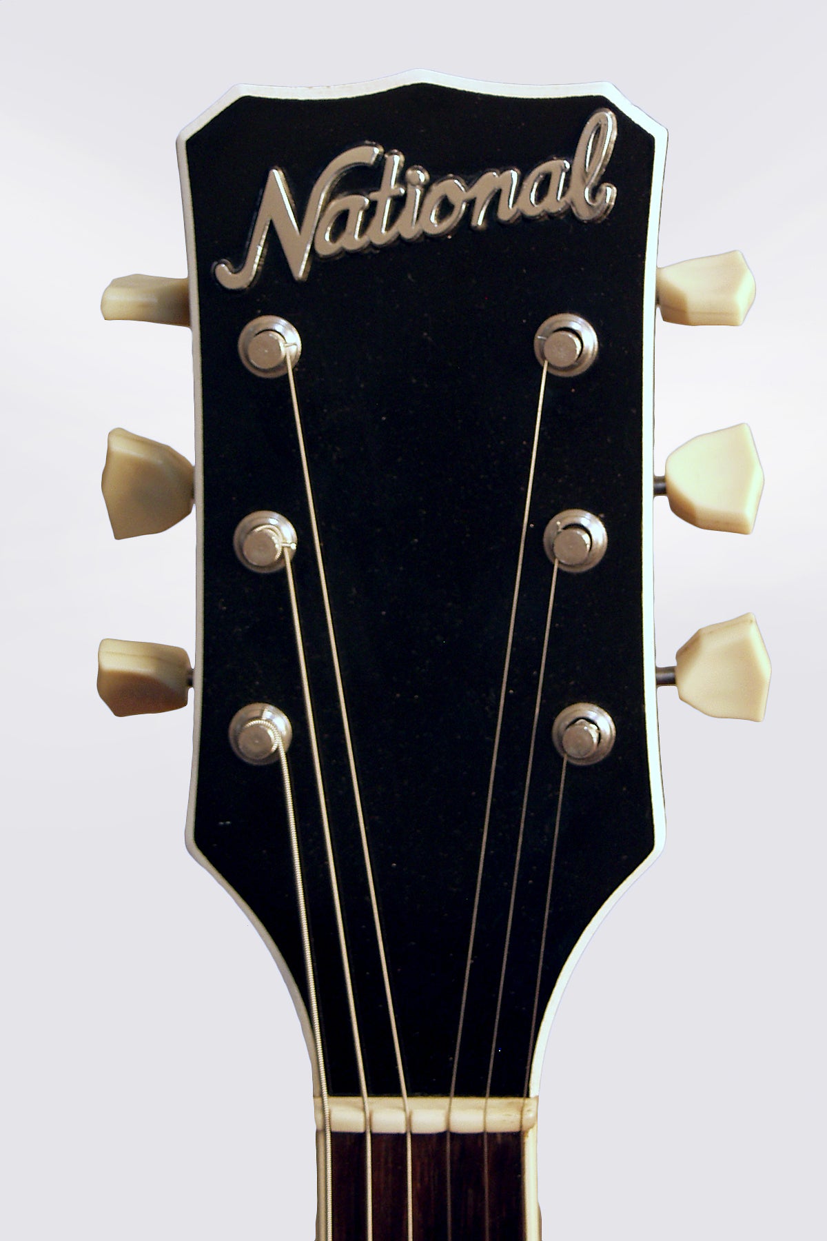 National Avalon Model 1134 Solid Body Electric Guitar (1957)