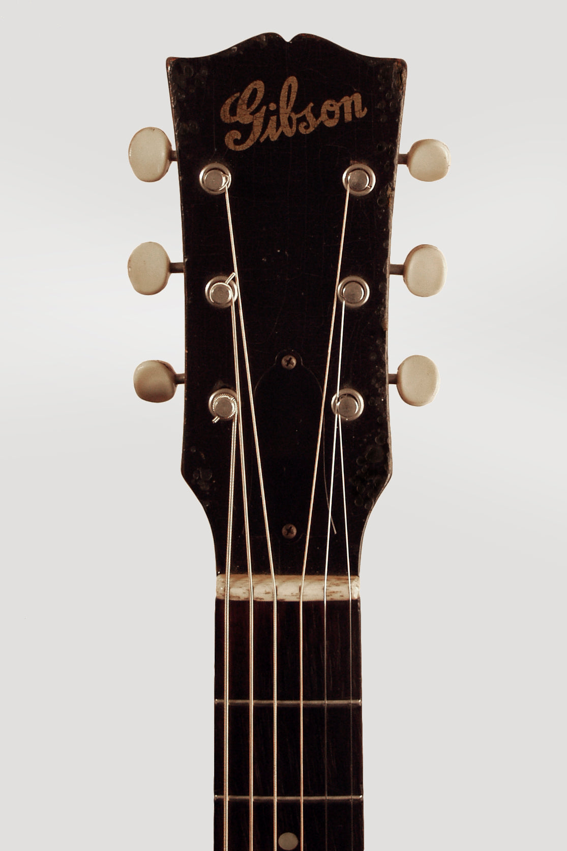 Gibson LG-2 Flat Top Acoustic Guitar (1946)