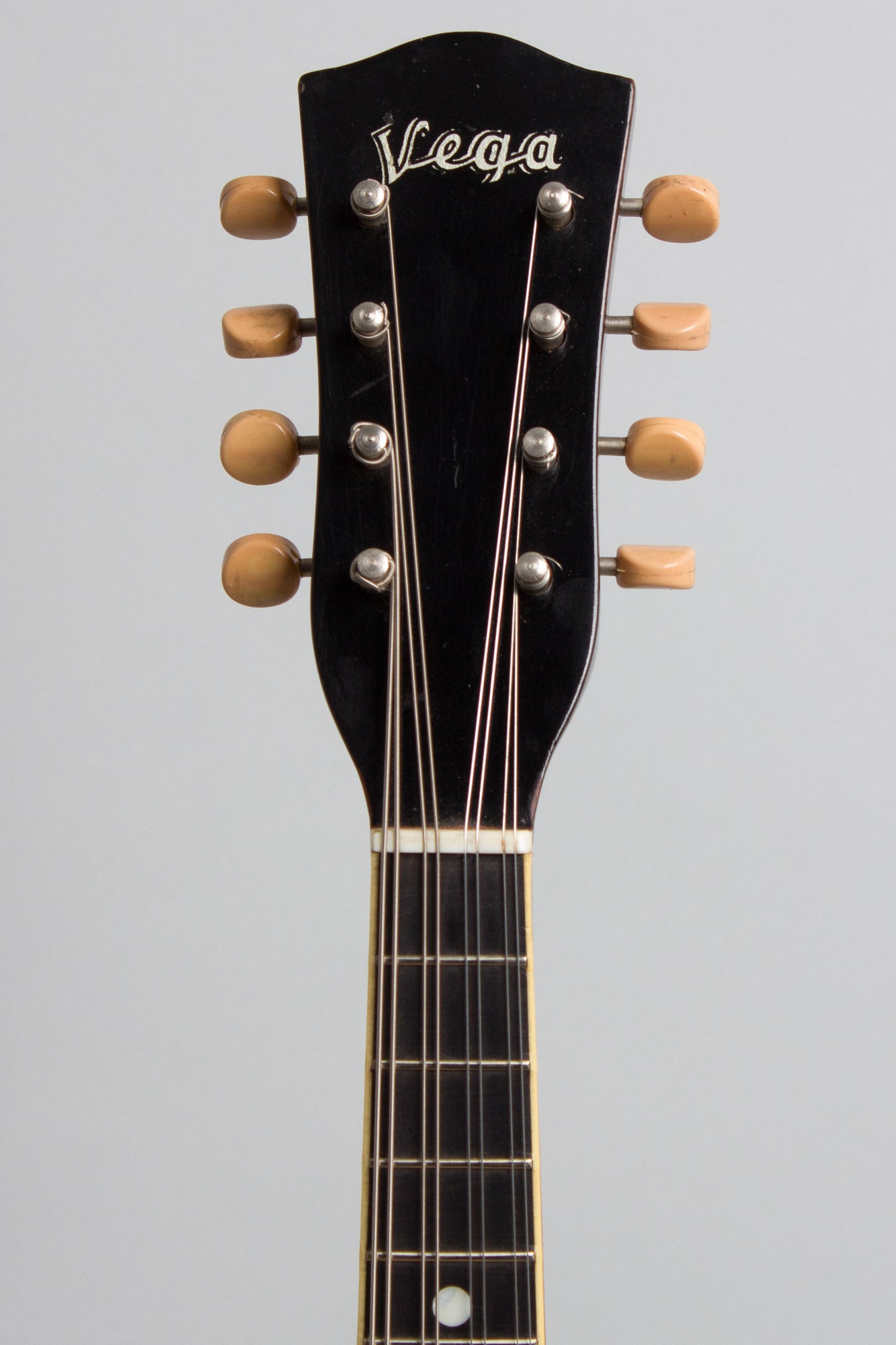 Vega D-100 Hollow Body Electric Mandolin (1950)