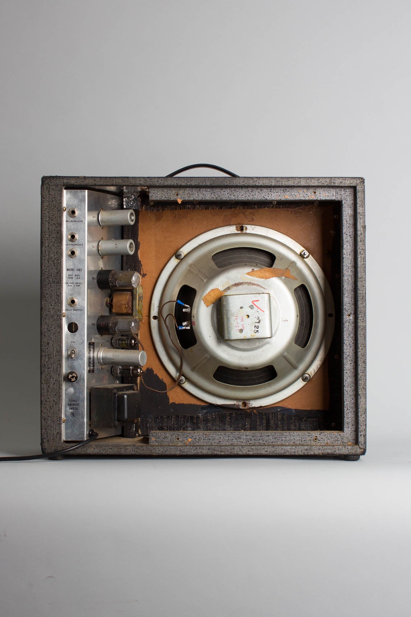 Danelectro Silvertone Model 1482 Tube Amplifier (1965)