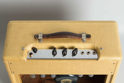 Fender Deluxe Tube Amplifier (1951)