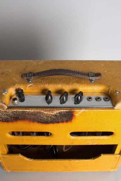 Fender Deluxe Model 5B3 Tube Amplifier (1952)