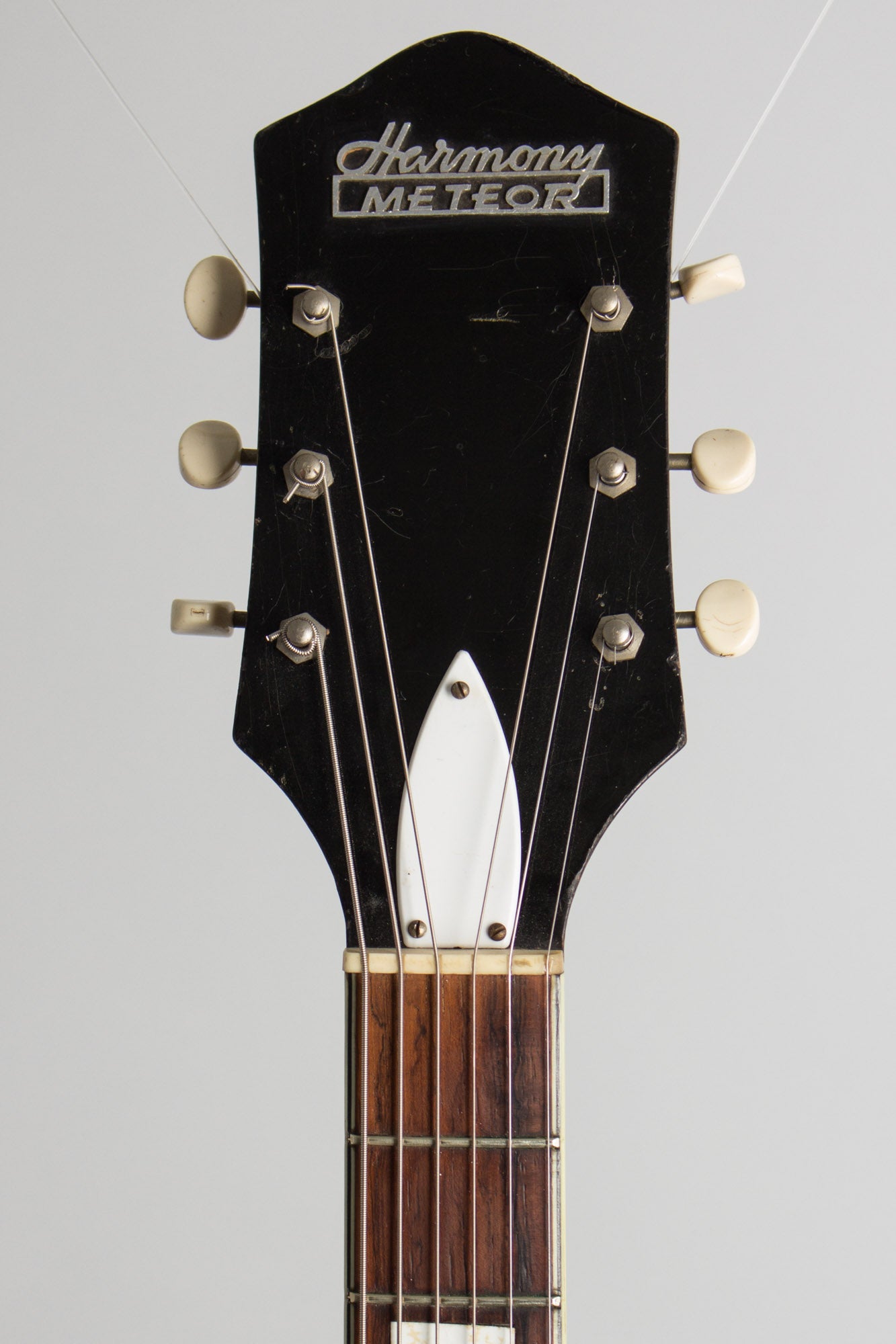 Harmony Meteor H-70 Arch Top Hollow Body Electric Guitar (1961)