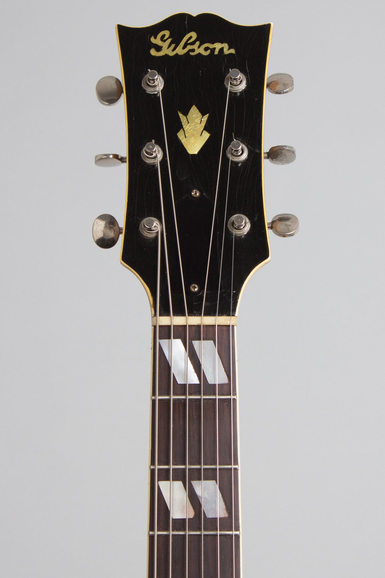 Gibson ES-300 Arch Top Hollow Body Electric Guitar (1941)