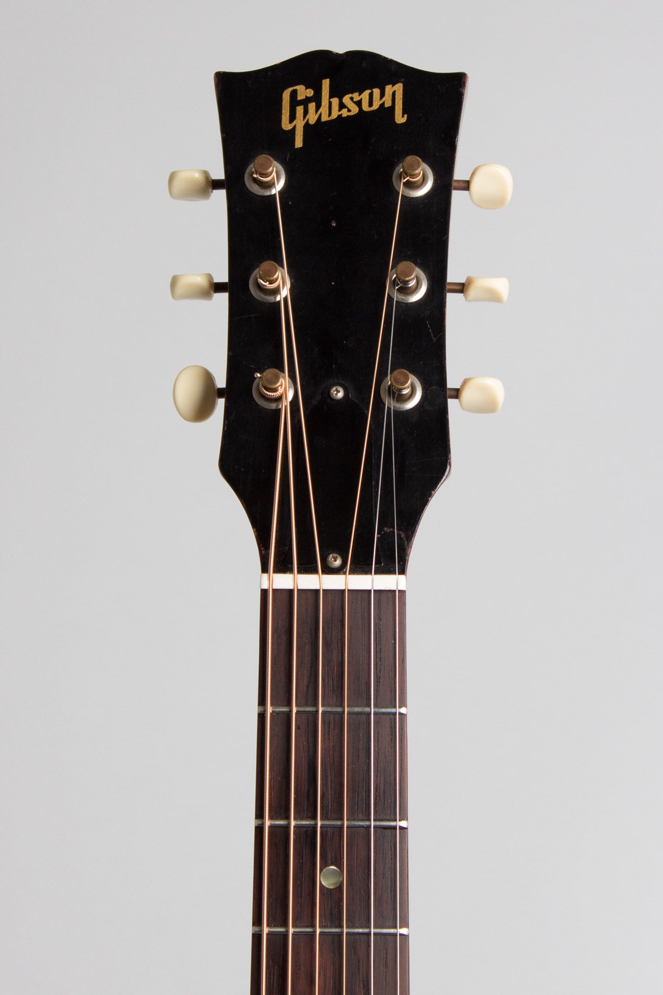 Gibson LG-0 Flat Top Acoustic Guitar (1964)