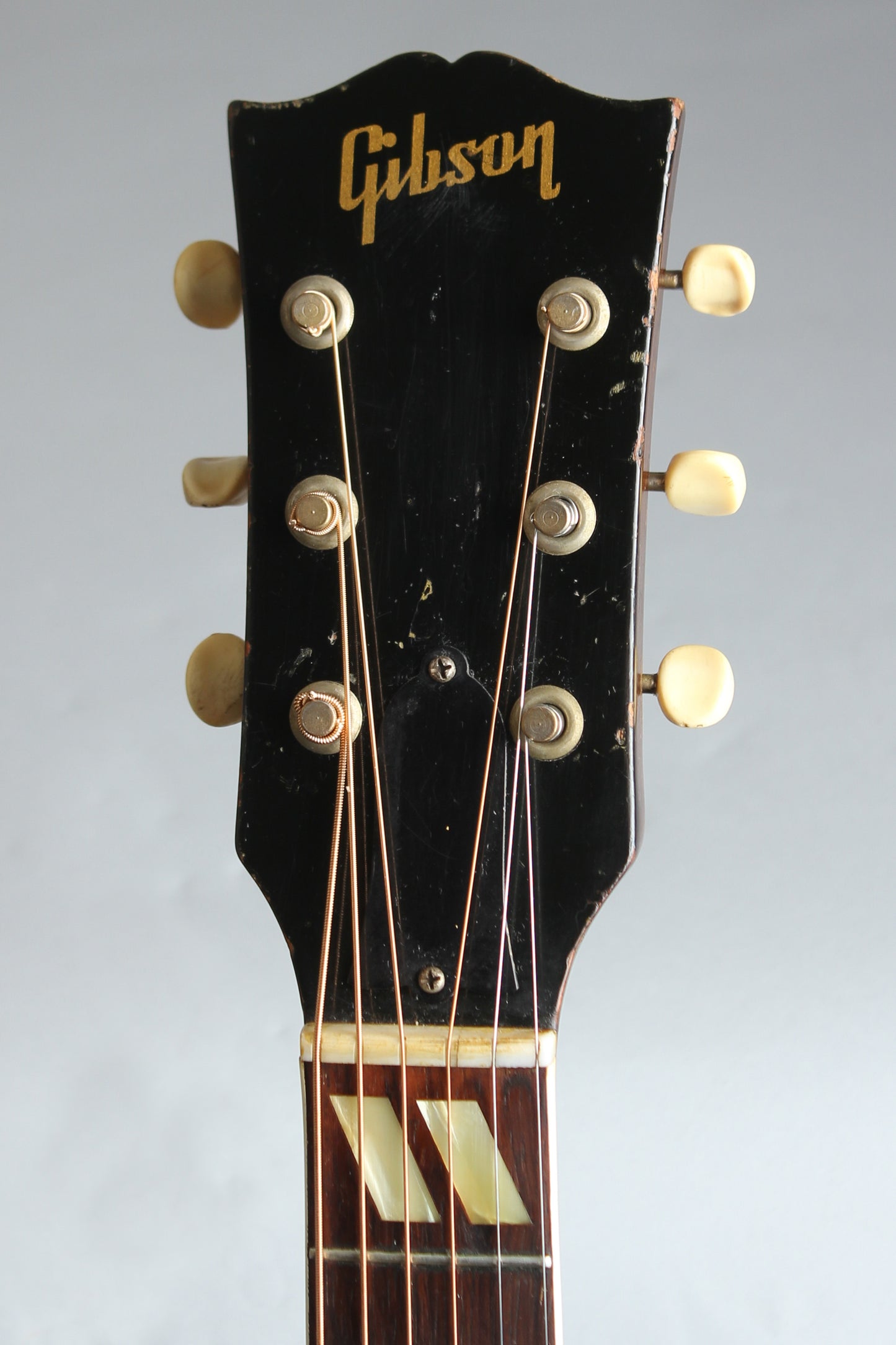 Gibson SJ Southern Jumbo Flat Top Acoustic Guitar (1948)