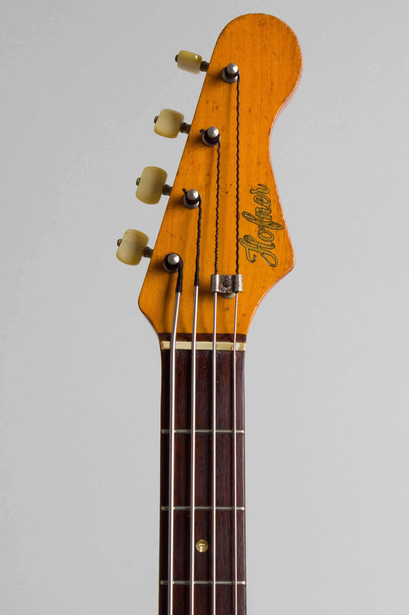 Hofner Model 182E2 Solid Body Electric Bass Guitar (1966)
