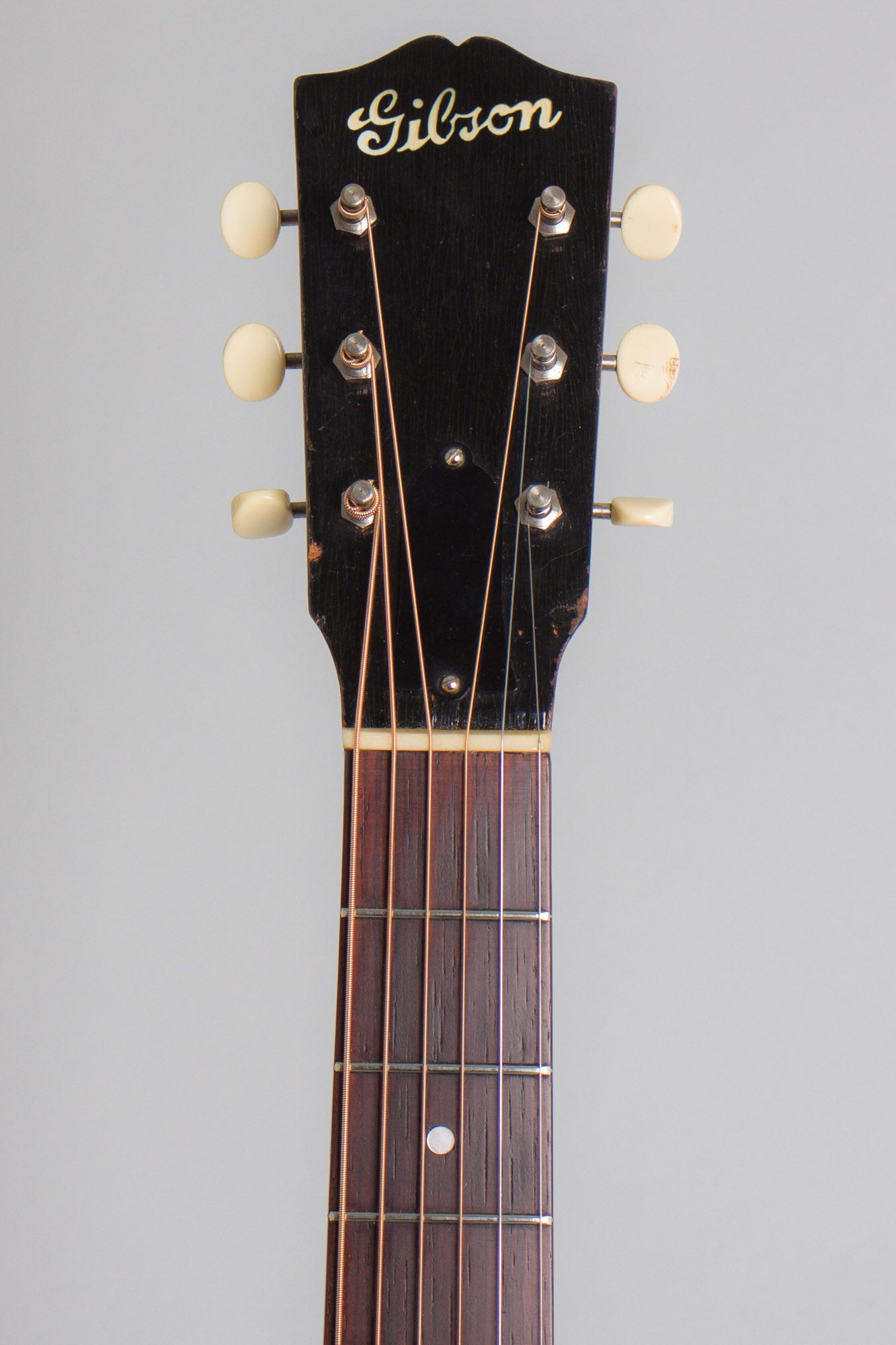 Gibson J-35 Flat Top Acoustic Guitar (1937)