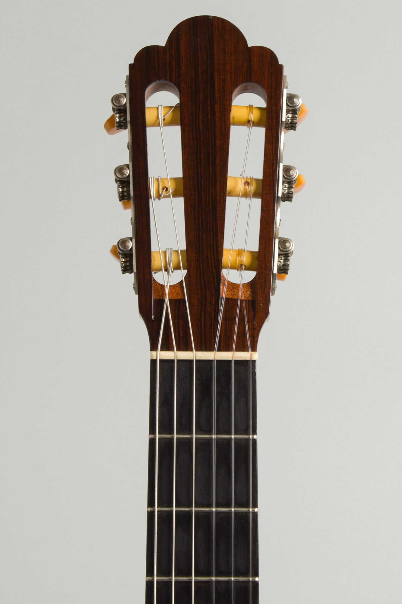 Manuel Velazquez Classical Guitar (1955)