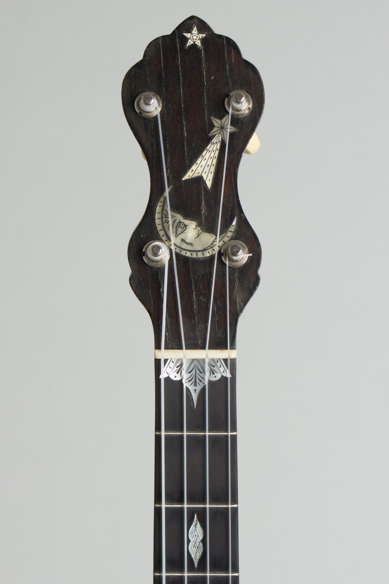 W. A. Cole Washburn Style 1135 Eclipse 5 String Banjeurine Banjo (1912)