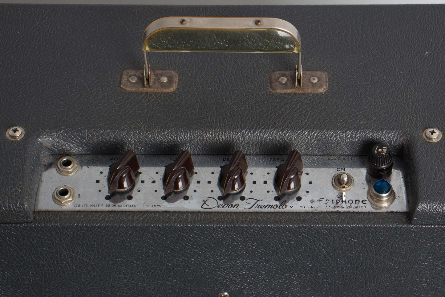 Epiphone EA-35T Devon Tremolo Tube Amplifier (1962)