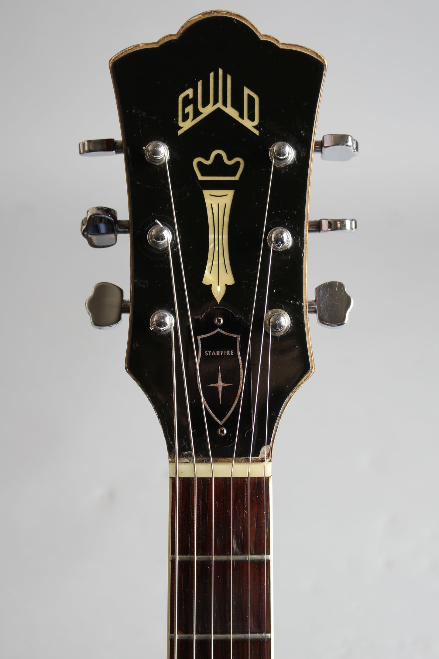 Guild Starfire IV Semi-Hollow Body Electric Guitar (1968)