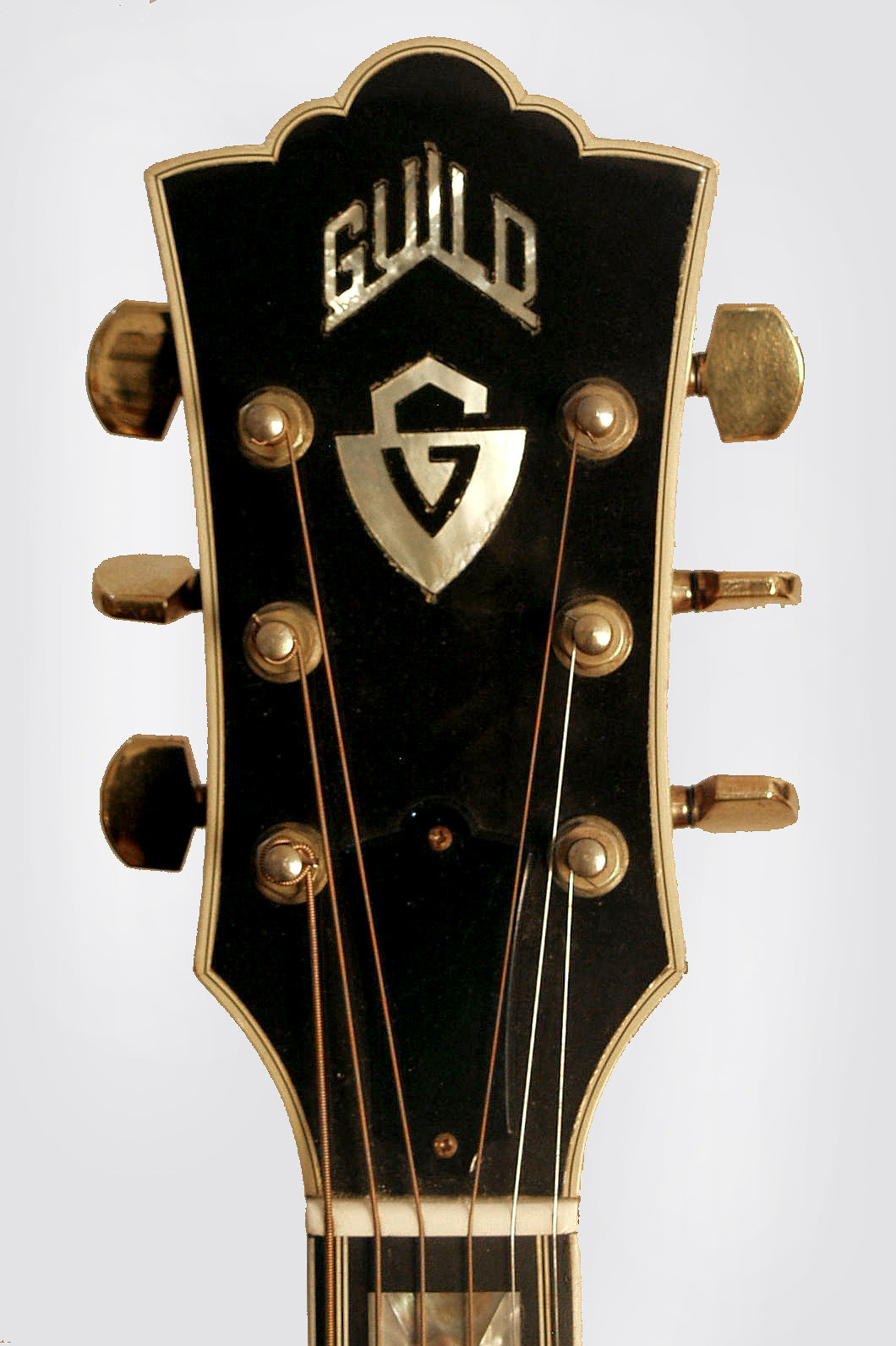 Guild F-50 Flat Top Acoustic Guitar (1973)