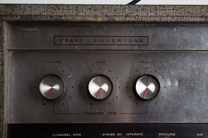Danelectro Silvertone Model 1483 Tube Amplifier (1967)