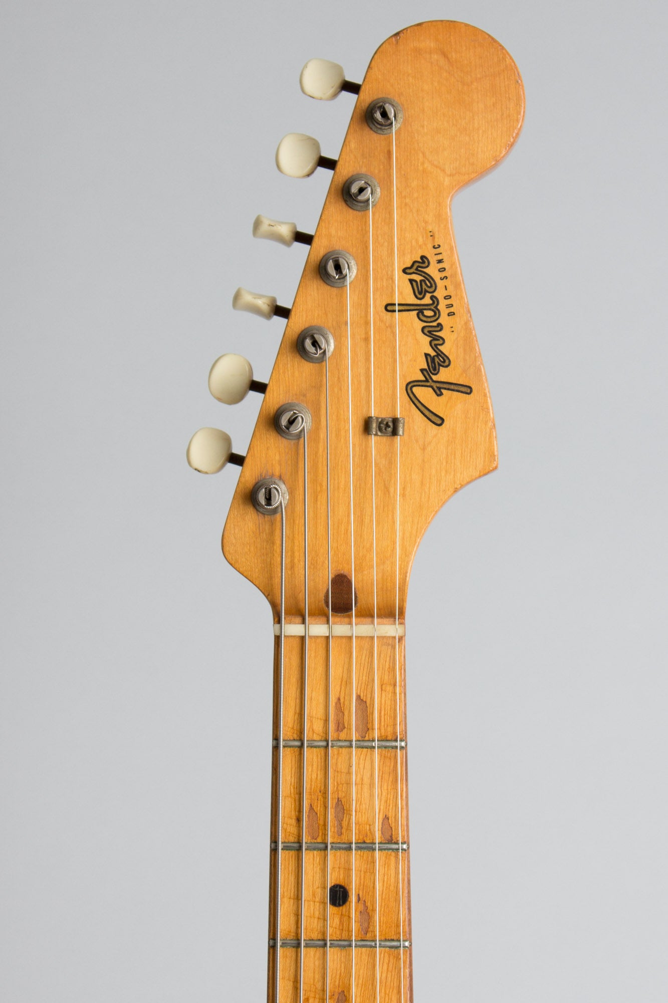 Fender Duo-Sonic Solid Body Electric Guitar (1958)