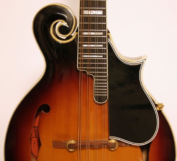 Gibson F-5 Carved Top Mandolin (1963)