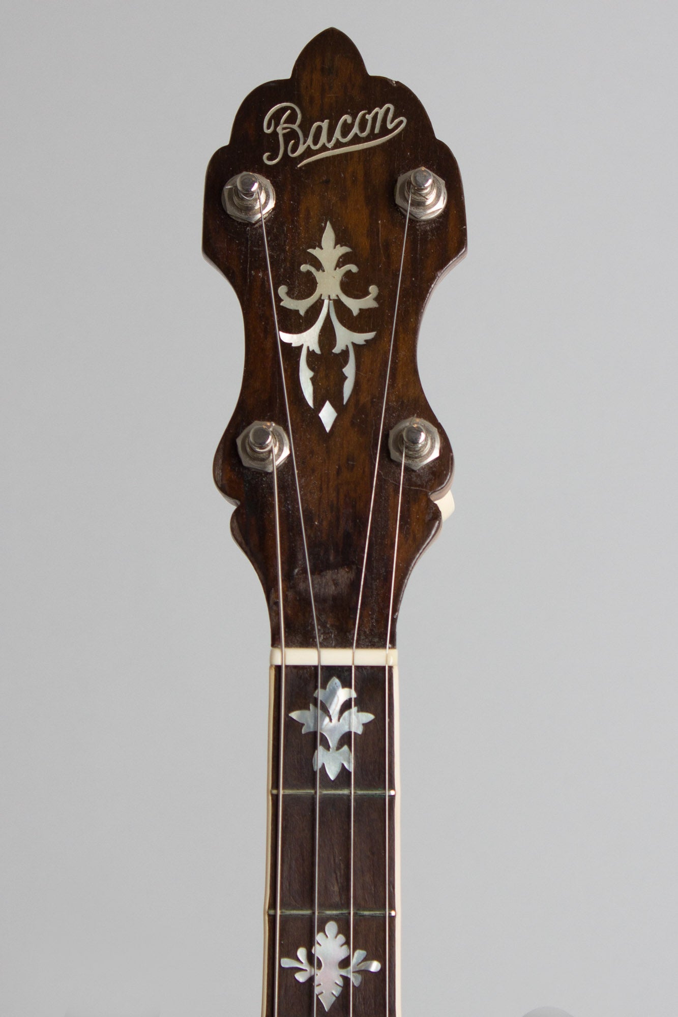 Bacon & Day Composite Orchestra/Silver Bell Tenor Banjo (1922/1924)
