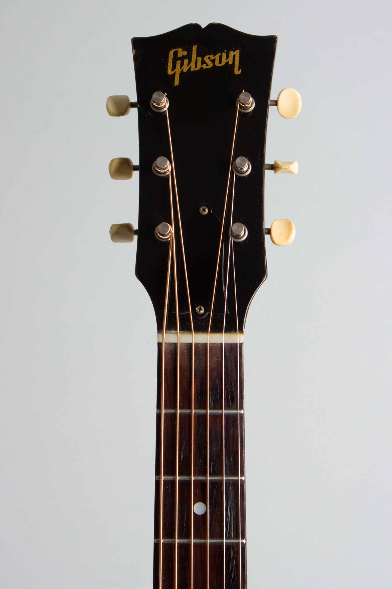 Gibson LG-2 Flat Top Acoustic Guitar (1948)