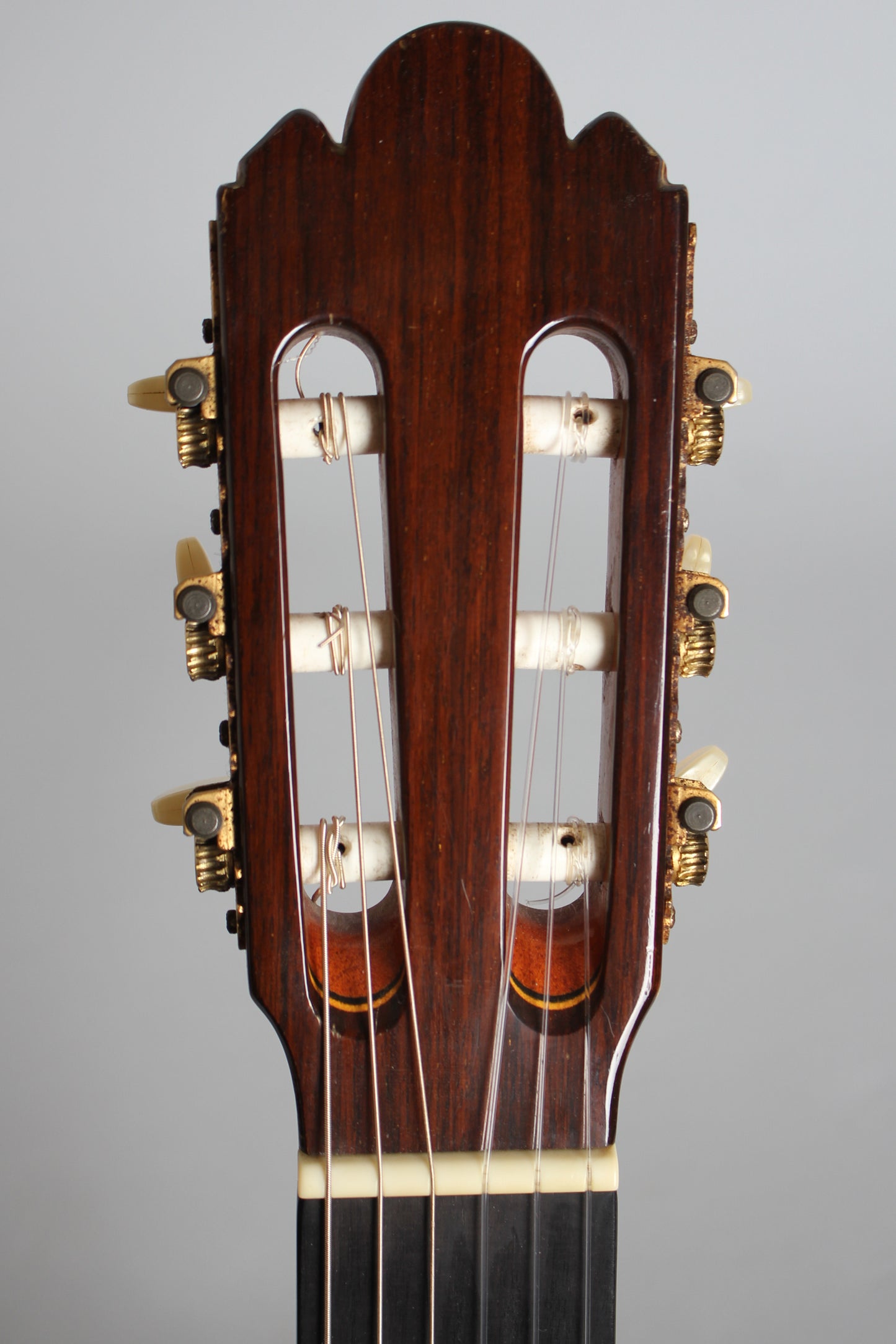 Manuel Raimundo Model 145F Flamenco Guitar (1990)