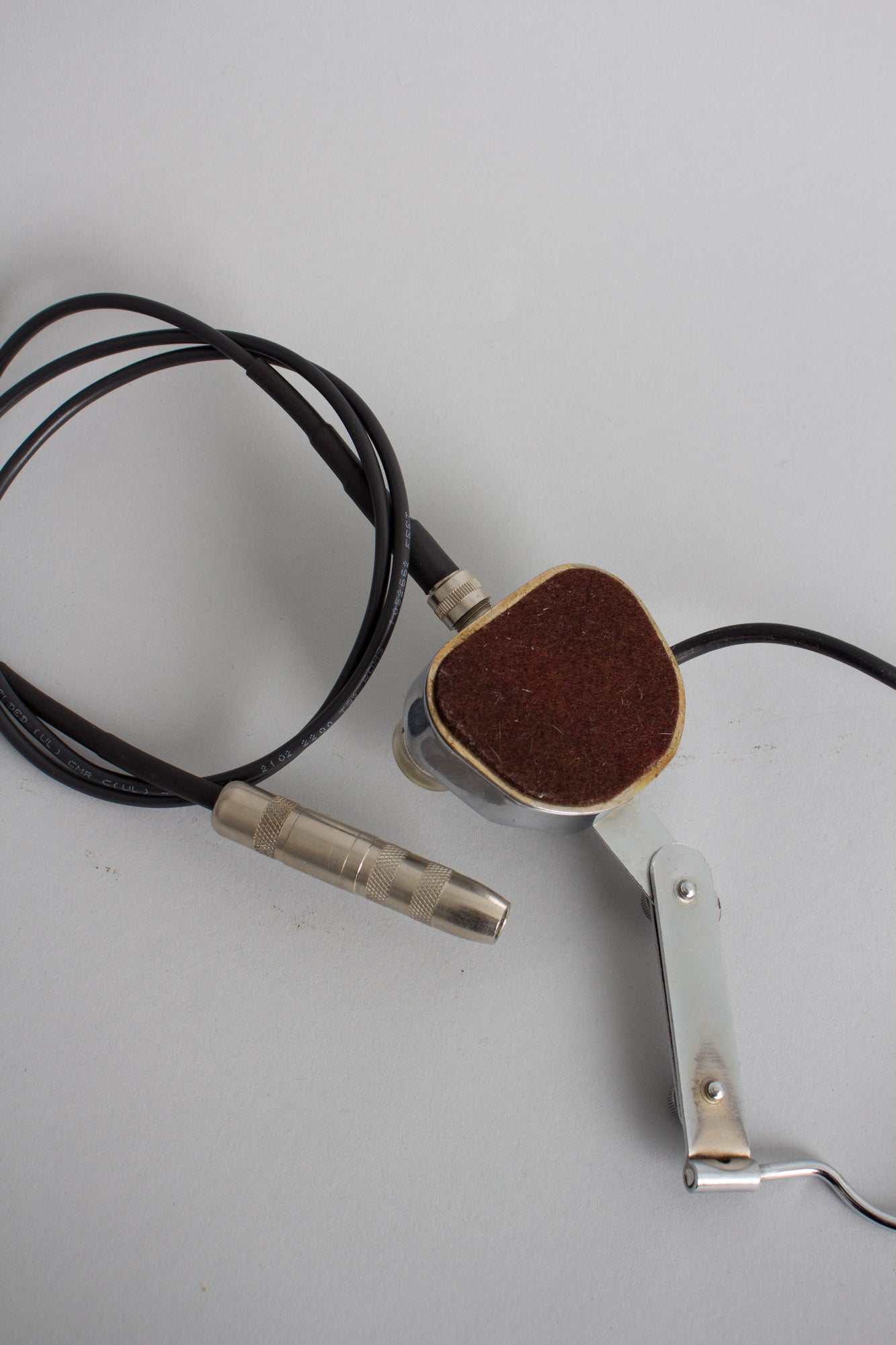DeArmond Rhythm Chief Model 1000 Archtop Guitar Pickup (1950s)