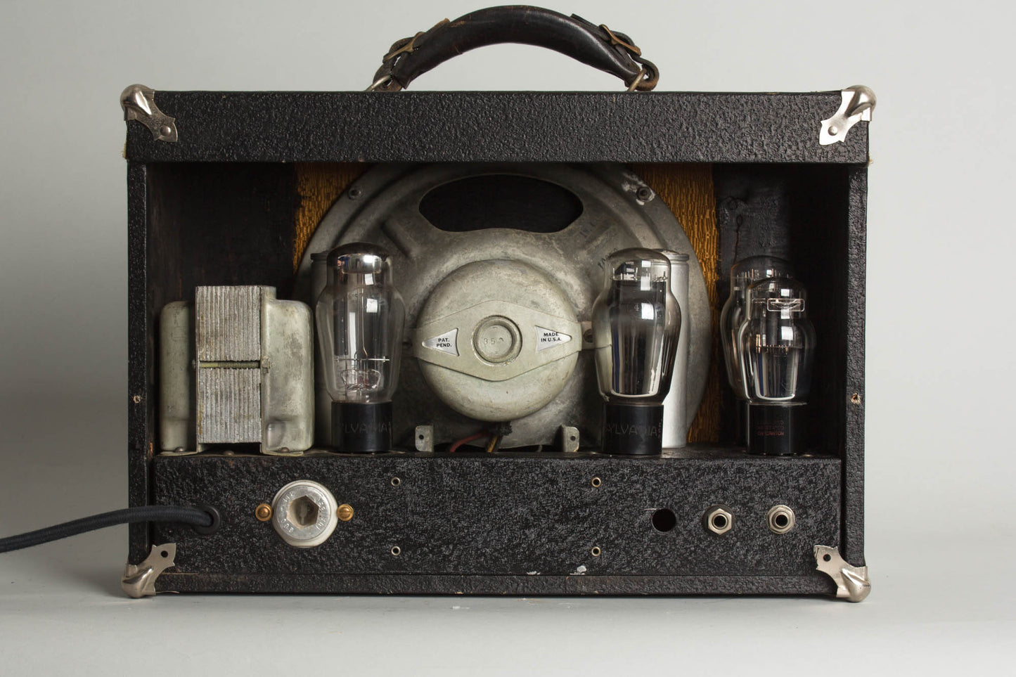 Rickenbacker Style 3 Small Combo Tube Amplifier (1935)