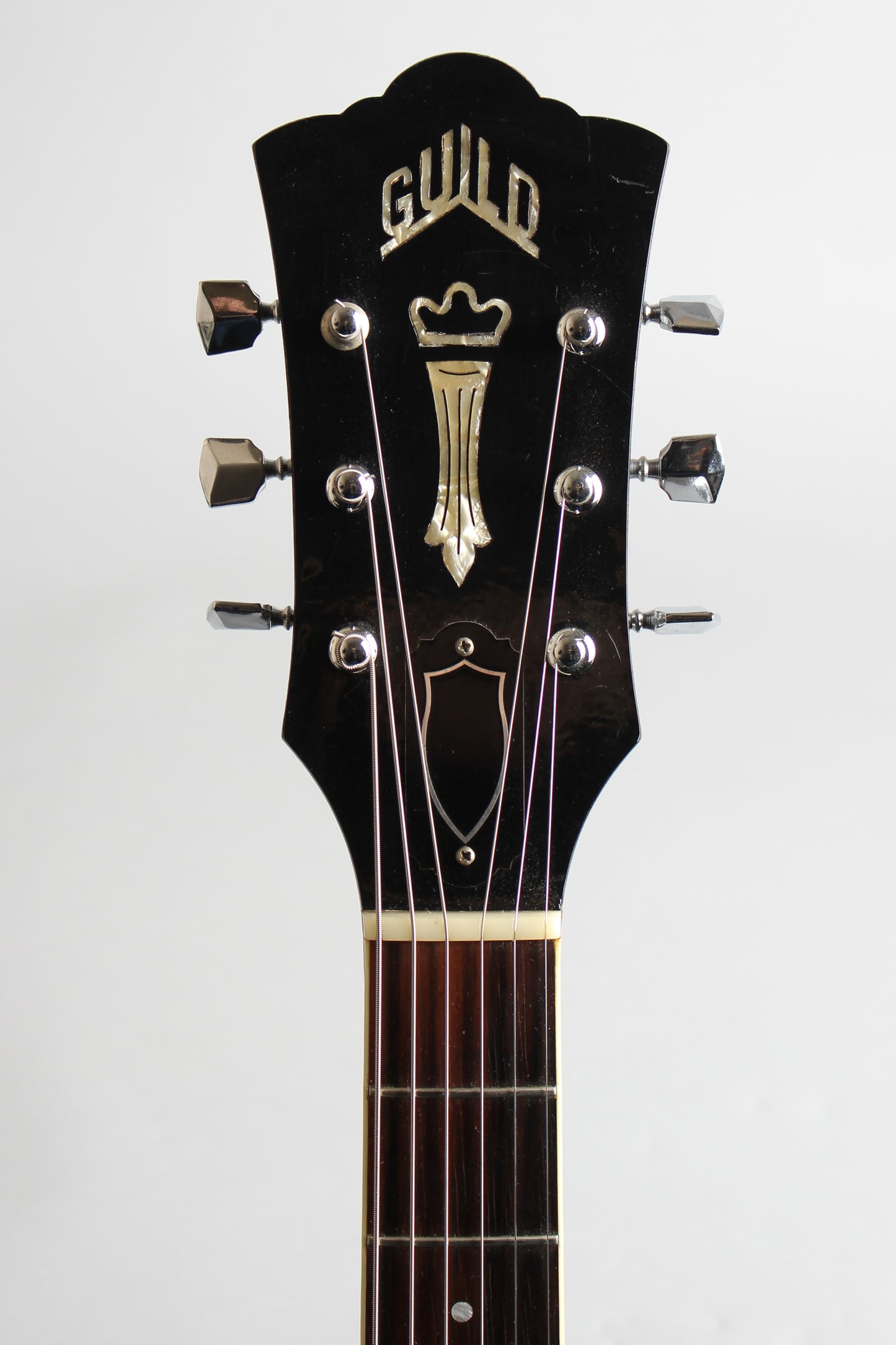 Guild T-100D Thinline Hollow Body Electric Guitar (1966)