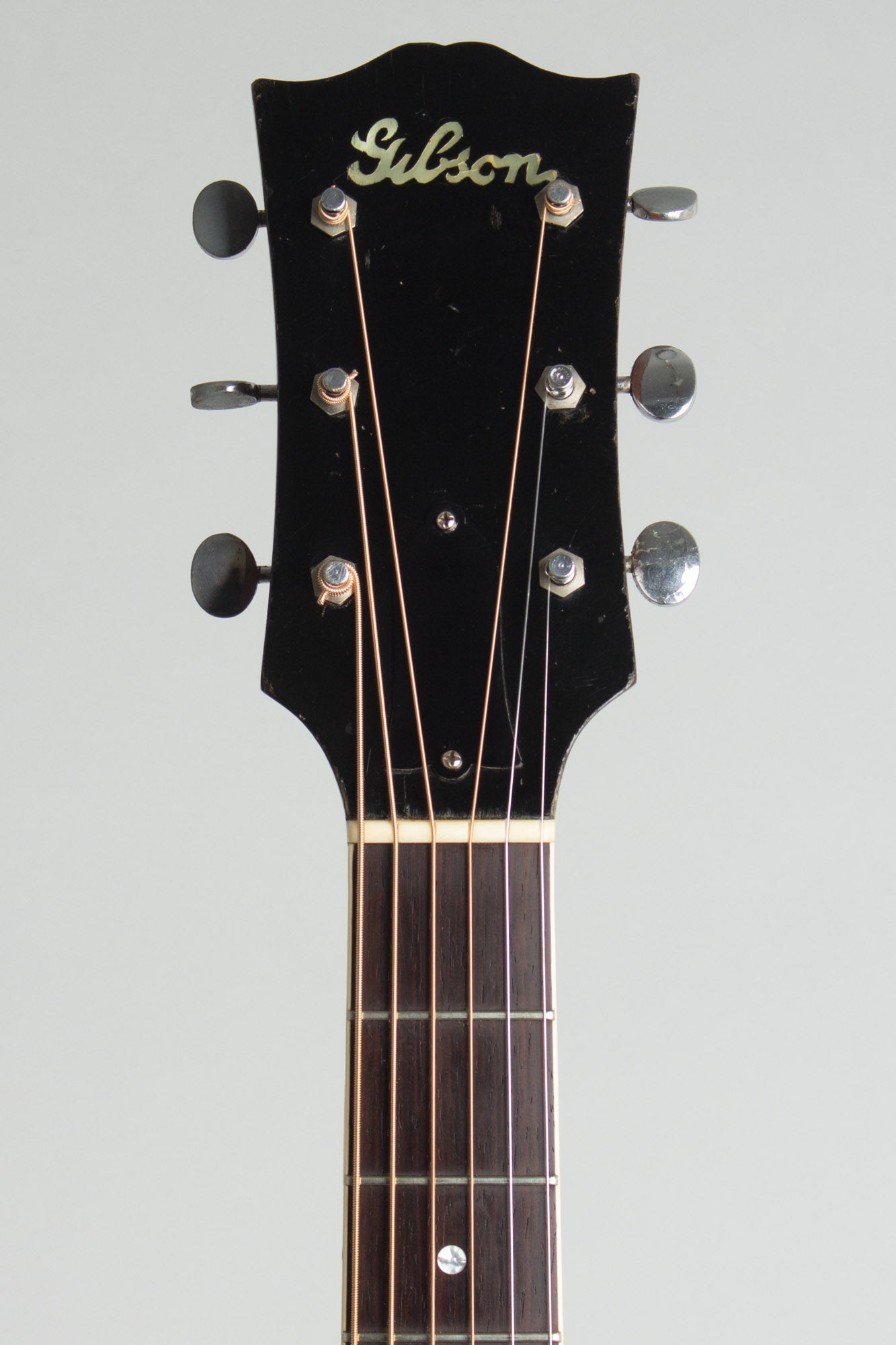 Gibson SJ-100 Flat Top Acoustic Guitar (1941)