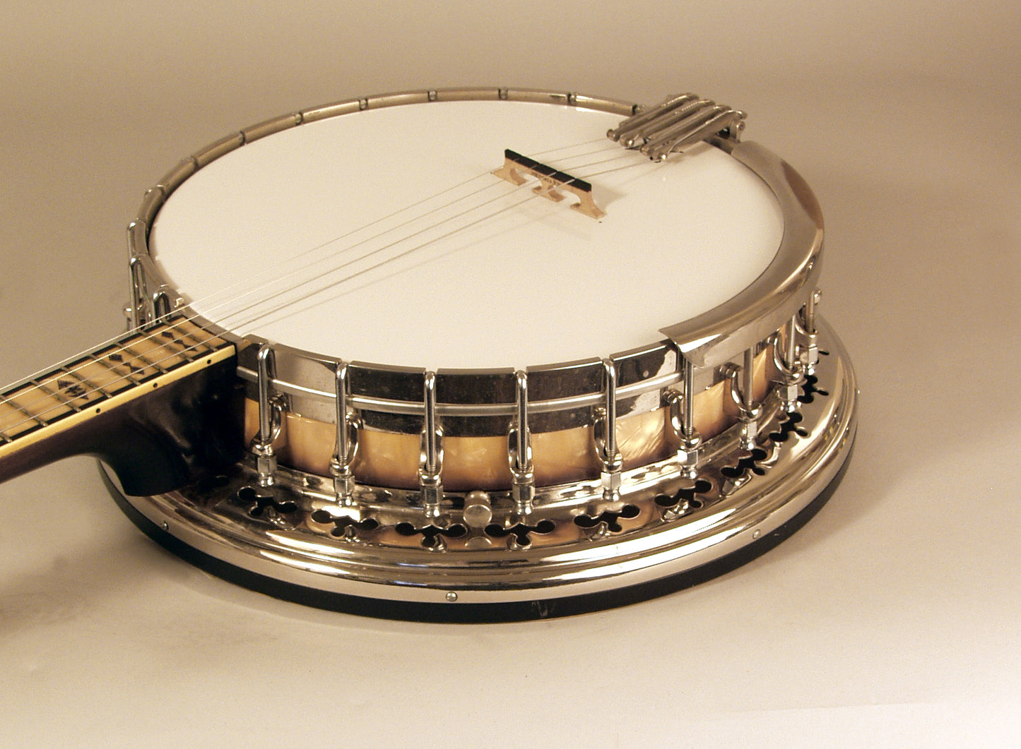 Bacon & Day Sultana Silver Bell #1 Tenor Banjo (1939)