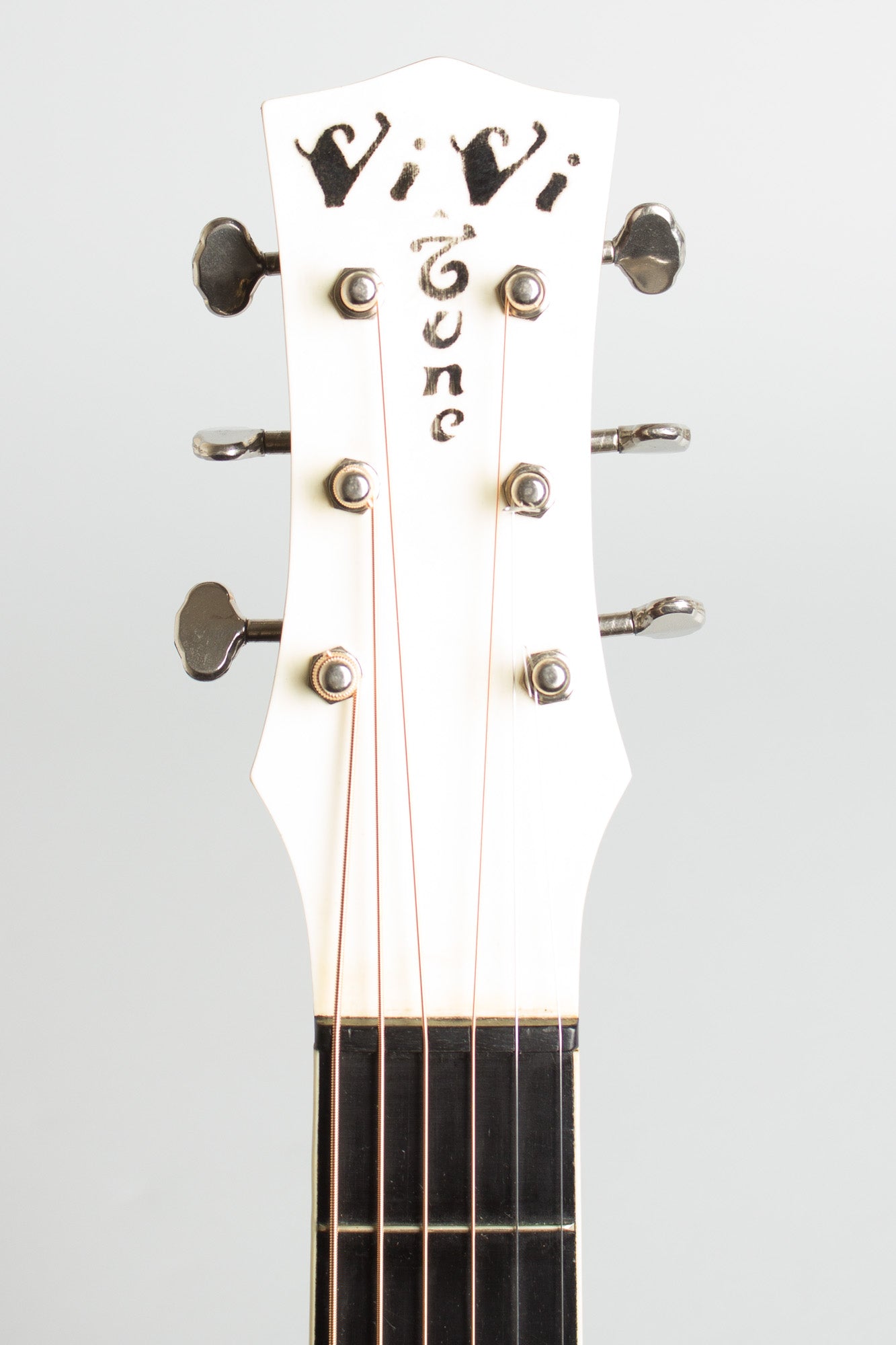 Vivi-Tone Acoustic-Electric Guitar (1933)