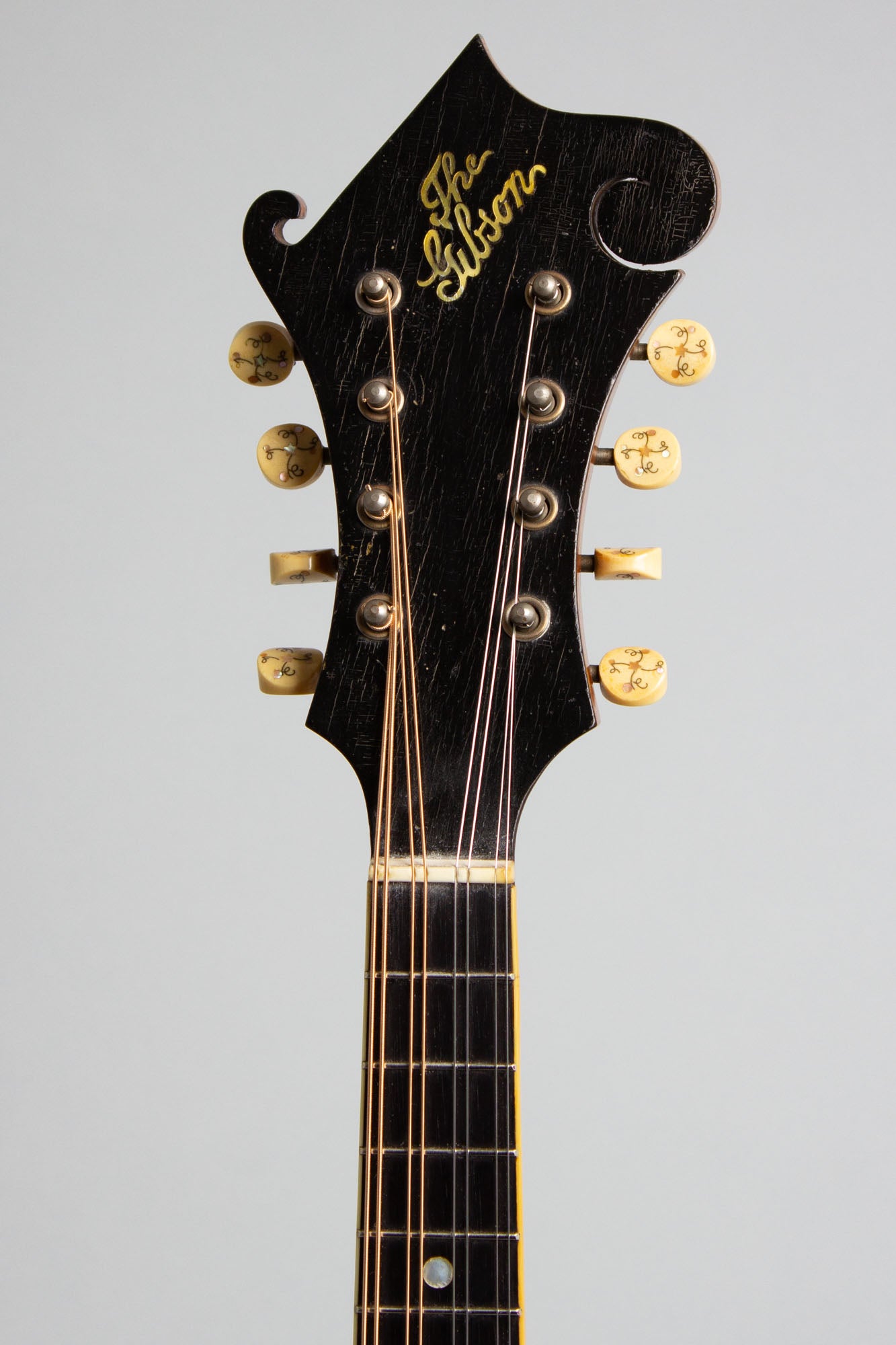 Gibson F-2 Carved Top Mandolin (1912)