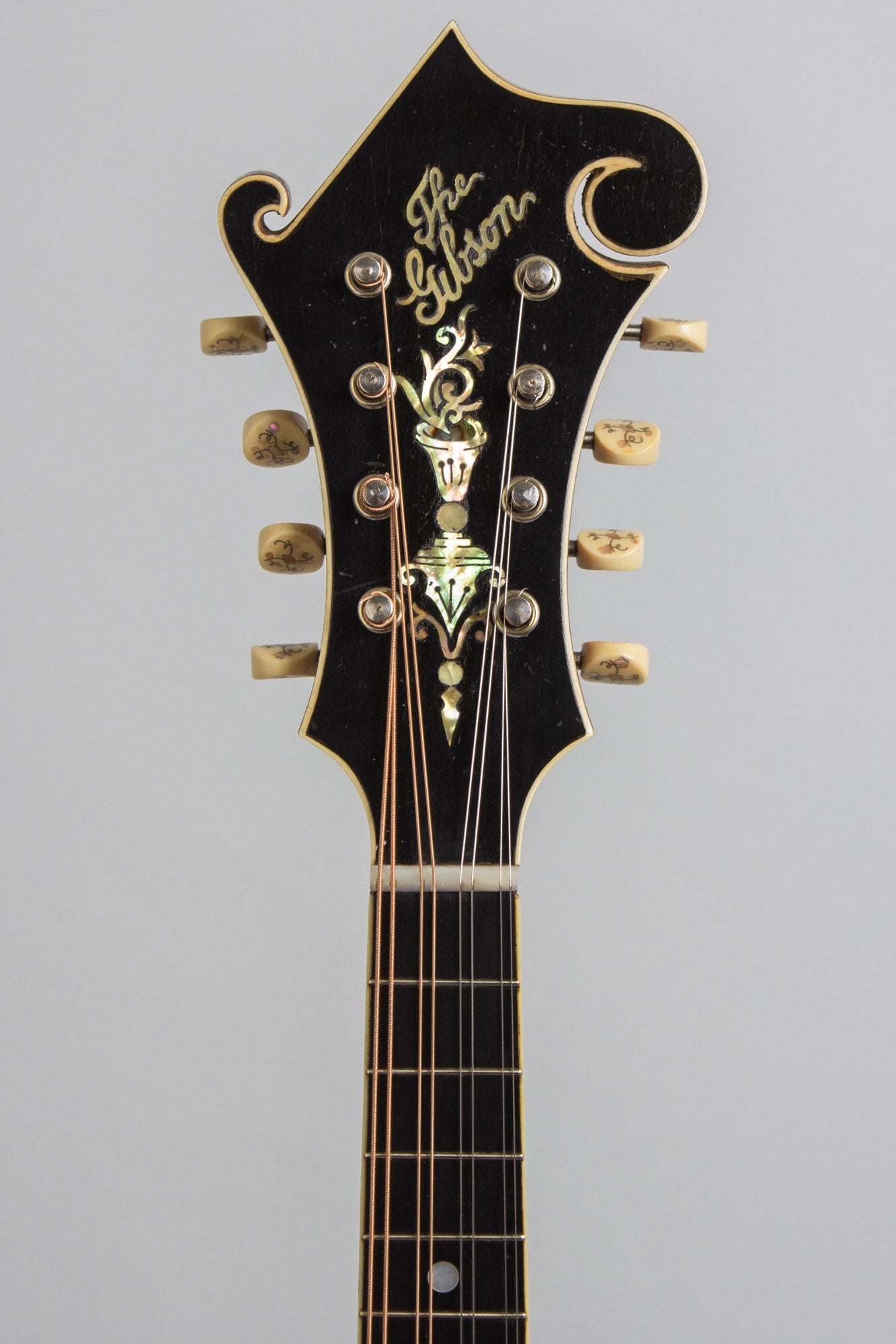 Gibson F-4 Carved Top Mandolin (1917)