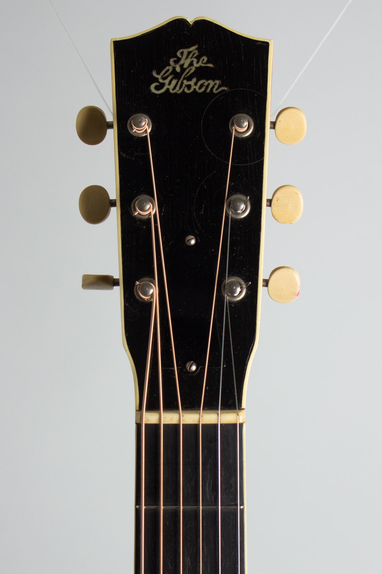 Gibson L-4 Arch Top Acoustic Guitar (1930)