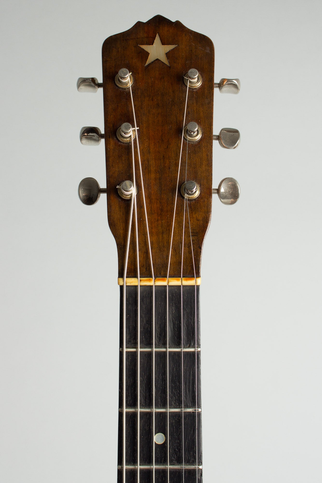Vega Whyte Laydie Guitar Banjo (1923)