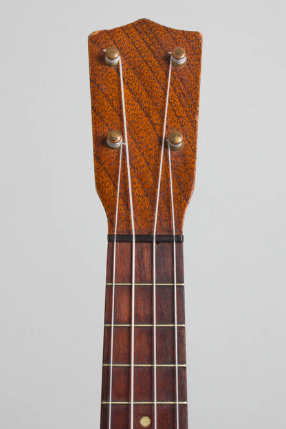 Lyon & Healy Soprano Ukulele (1922)