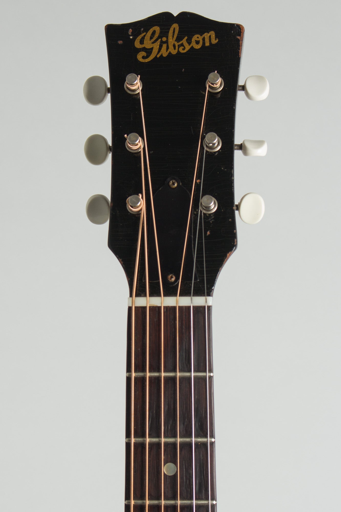 Gibson LG-2 Flat Top Acoustic Guitar (1946)