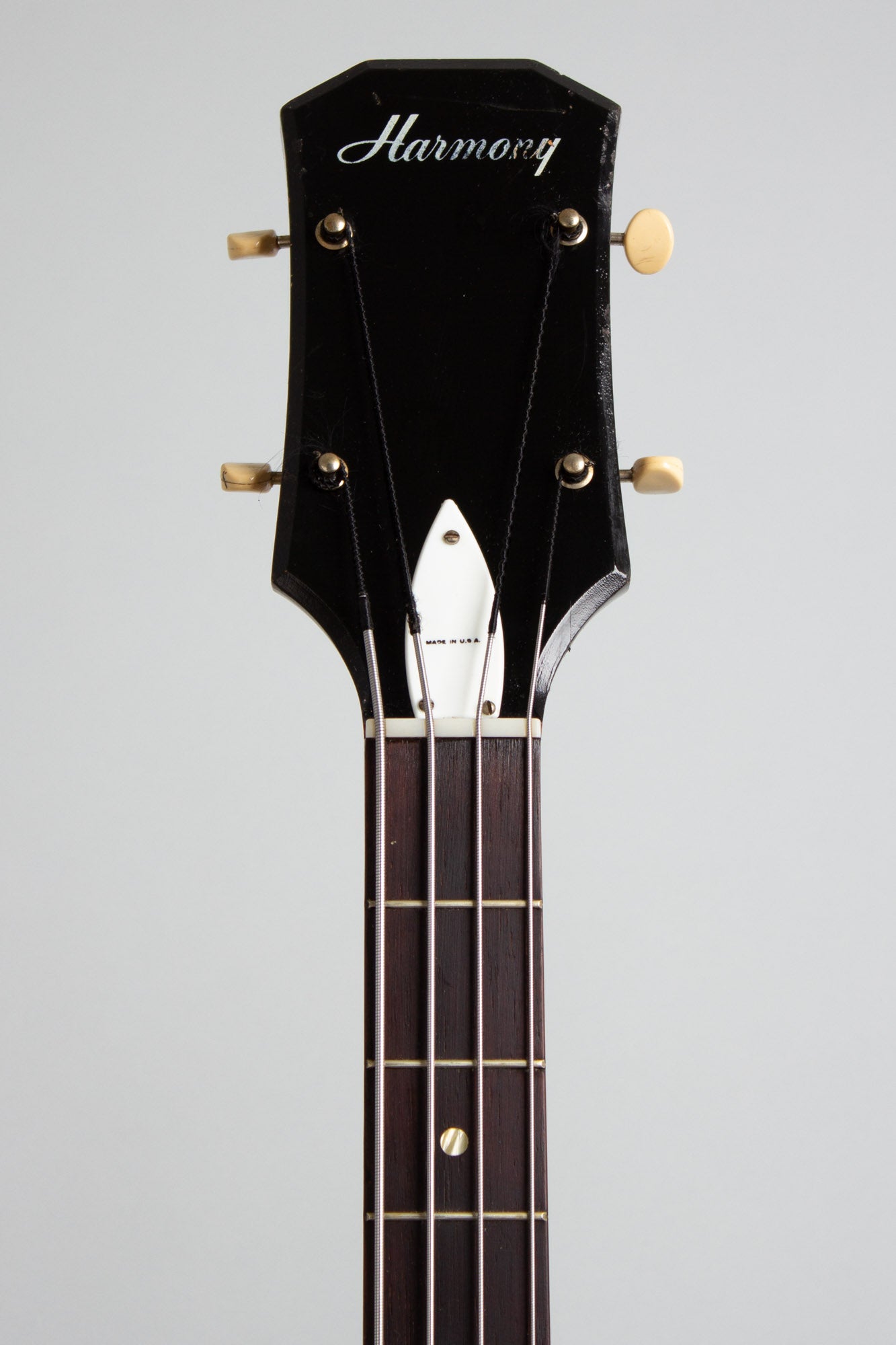 Harmony H-22 Electric Bass Guitar (1966)