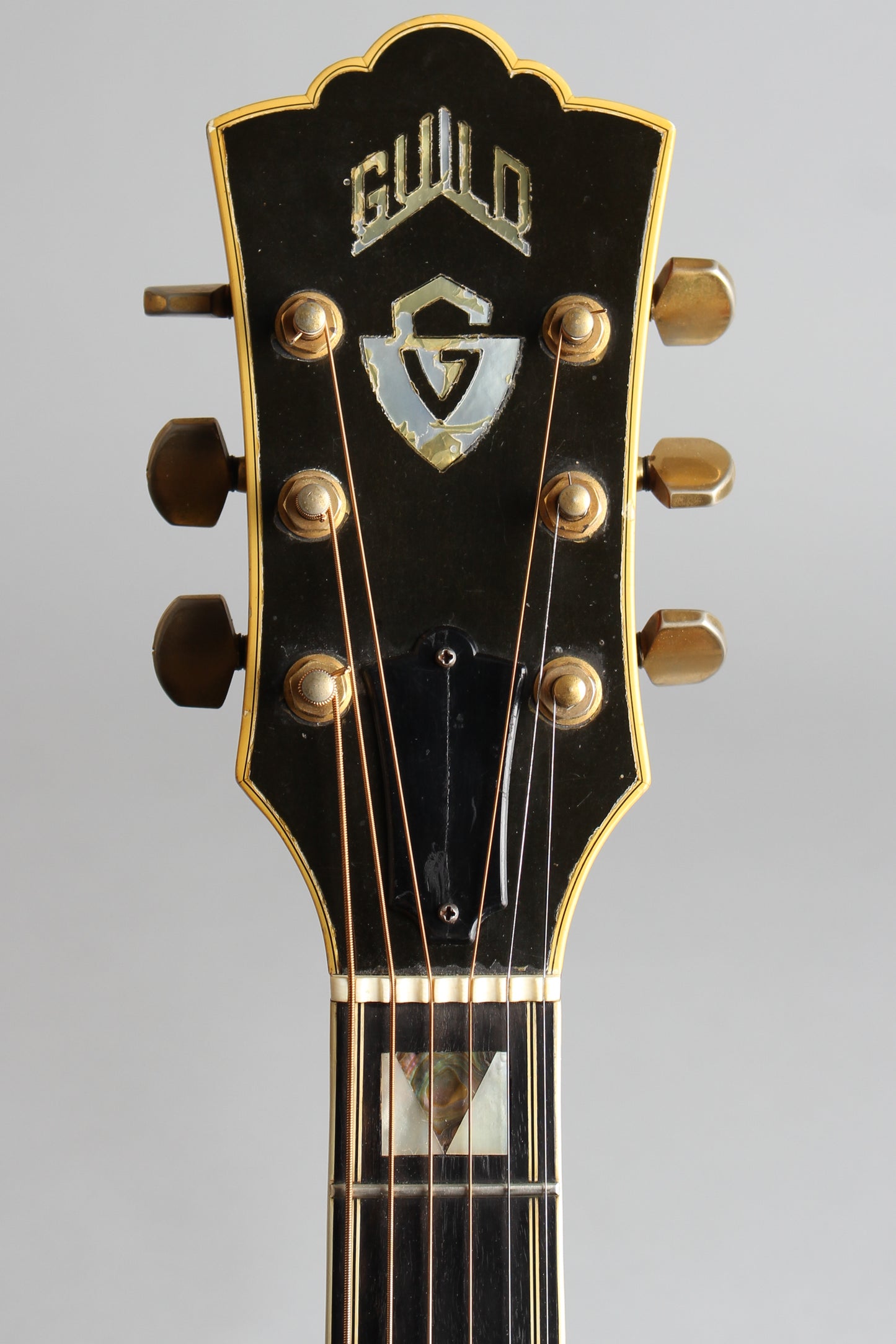 Guild F-50R Flat Top Acoustic Guitar (1973)