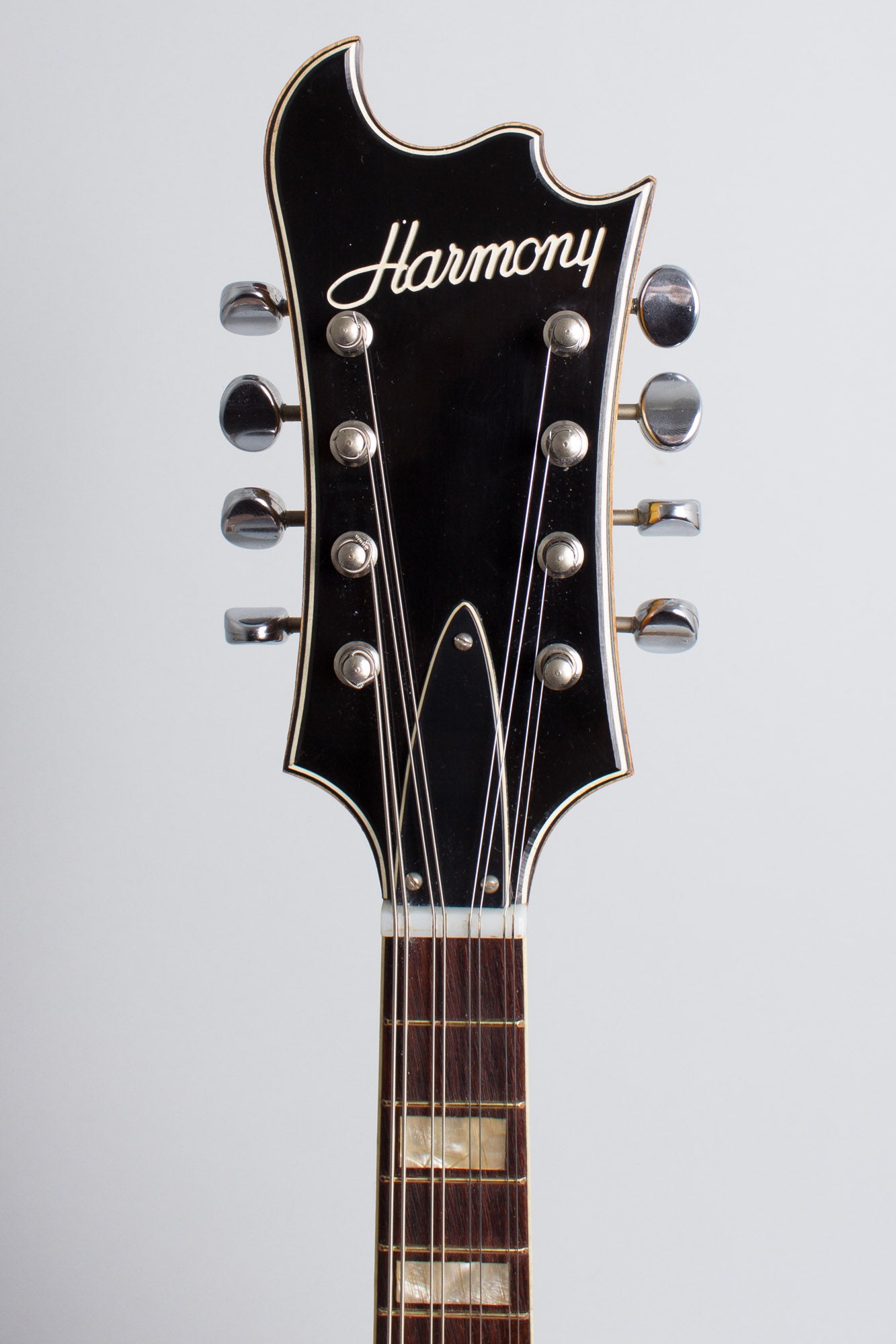 Harmony H-835 Hollow Body Electric Mandolin (1972)