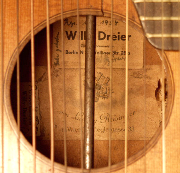 Ludwig Reisinger Harp Guitar (late 19th Century)