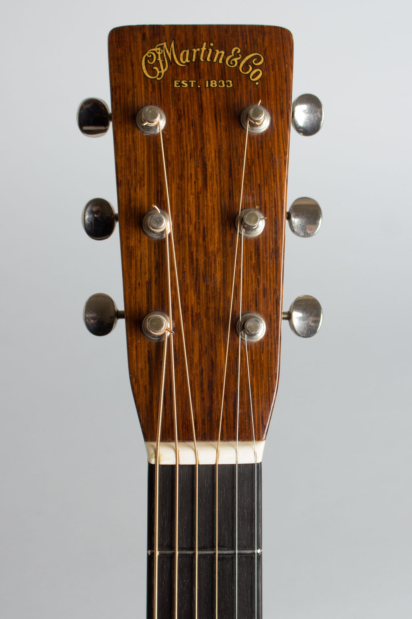 C. F. Martin 000-28 Shaded Top Flat Top Acoustic Guitar (1948)