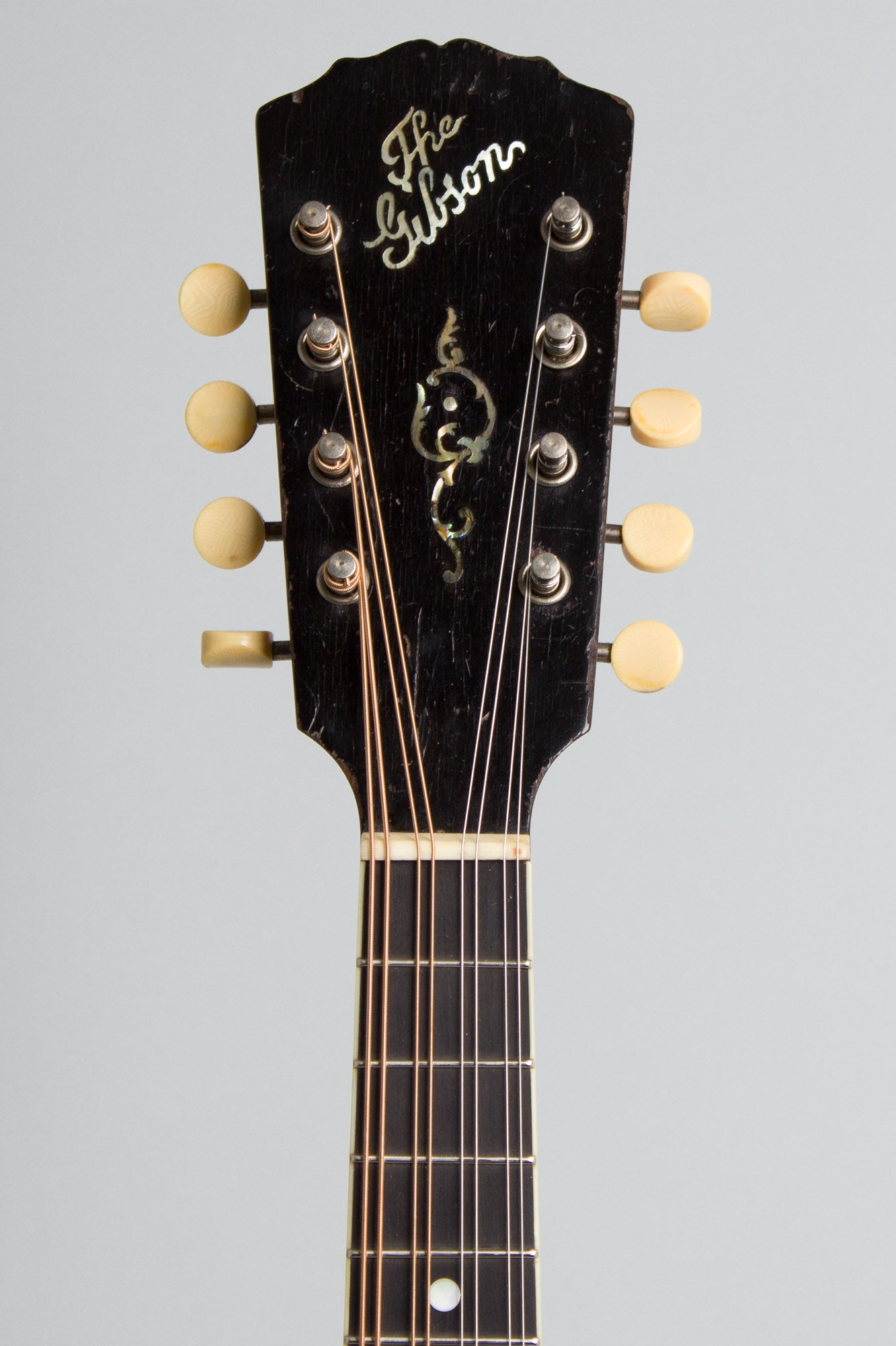 Gibson Style A-3 Carved Top Mandolin (1919)