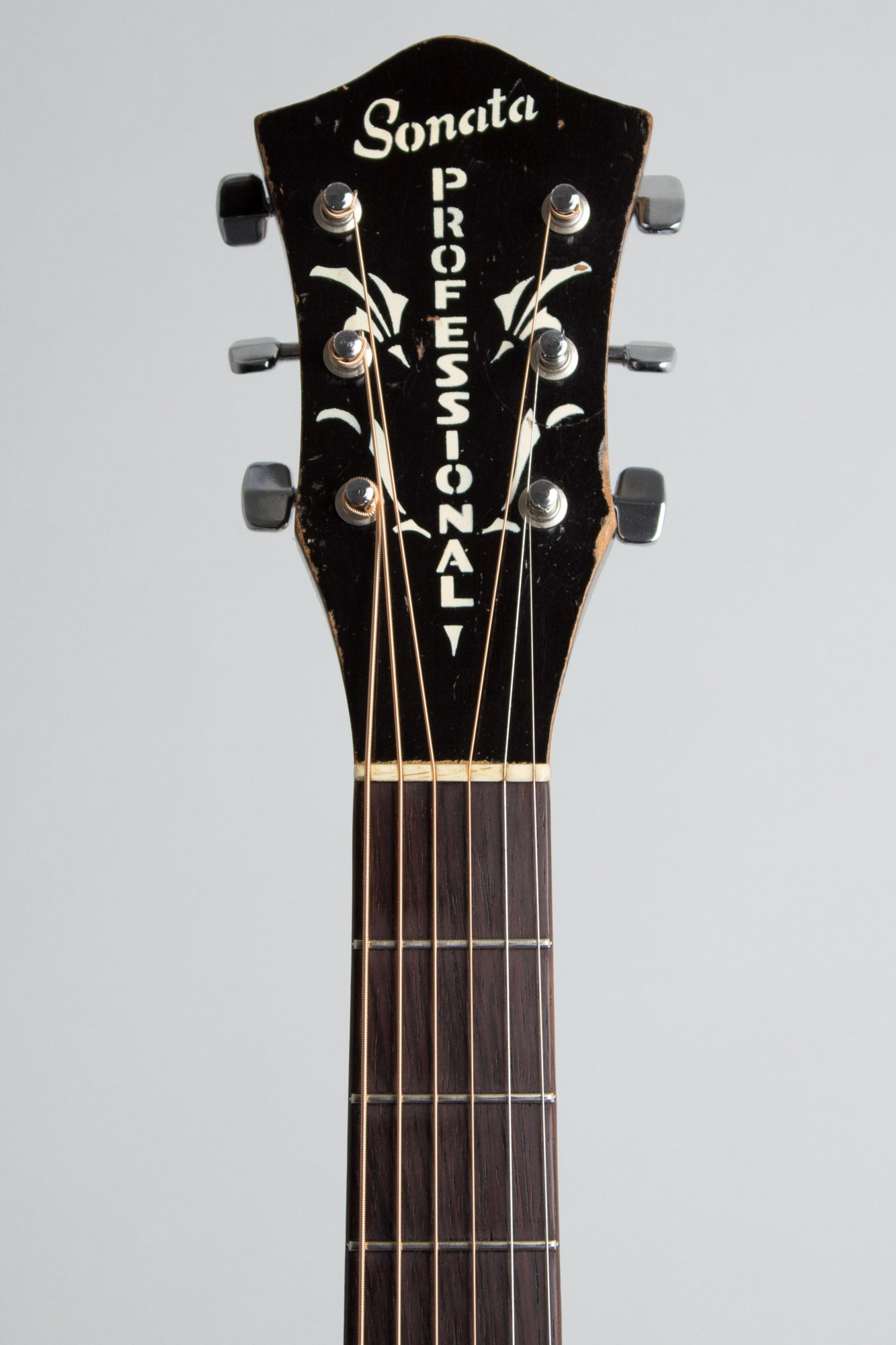 Harmony Sonata Professional Arch Top Acoustic Guitar (1940)