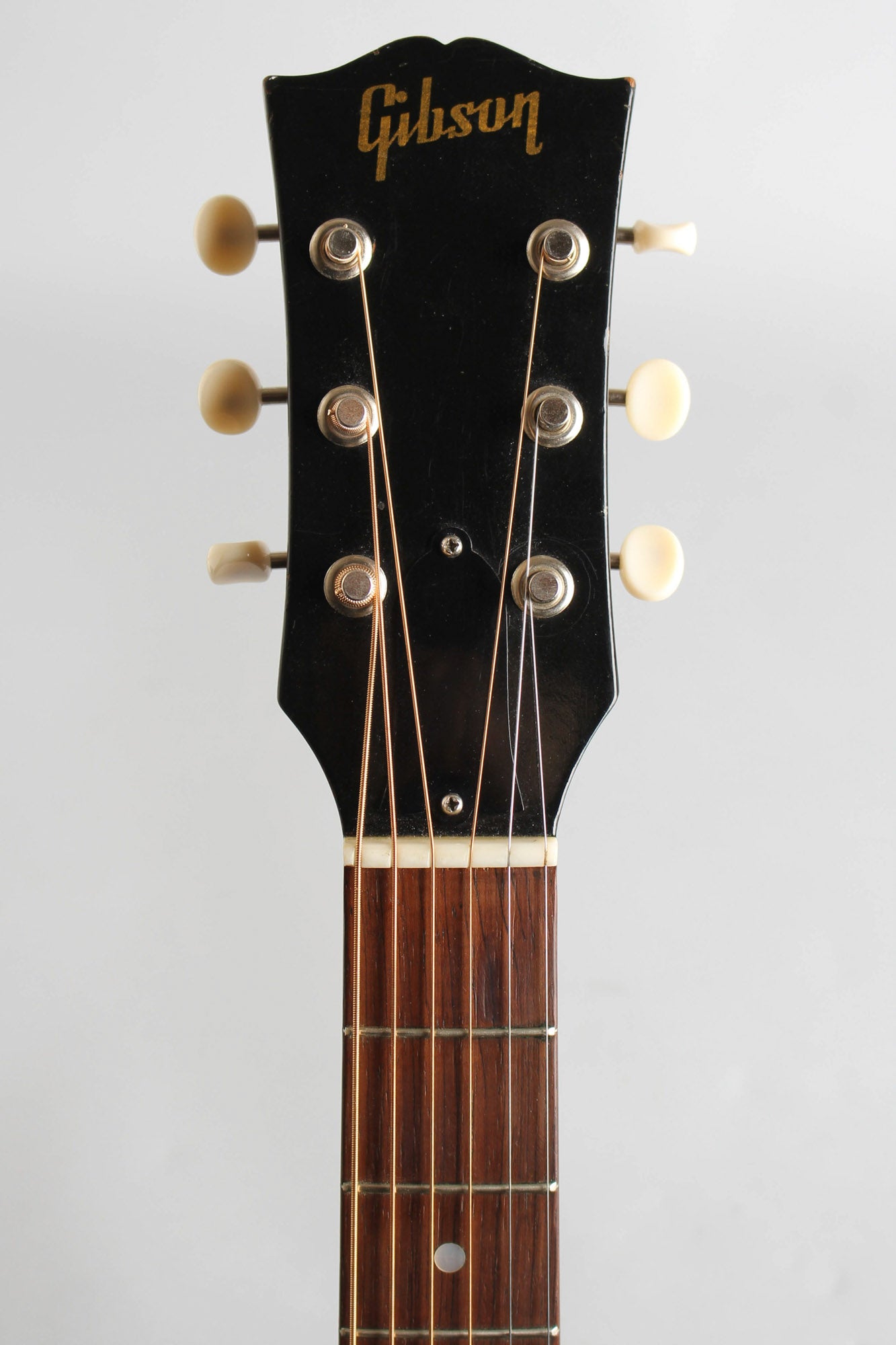 Gibson LG-1 Flat Top Acoustic Guitar (1952)