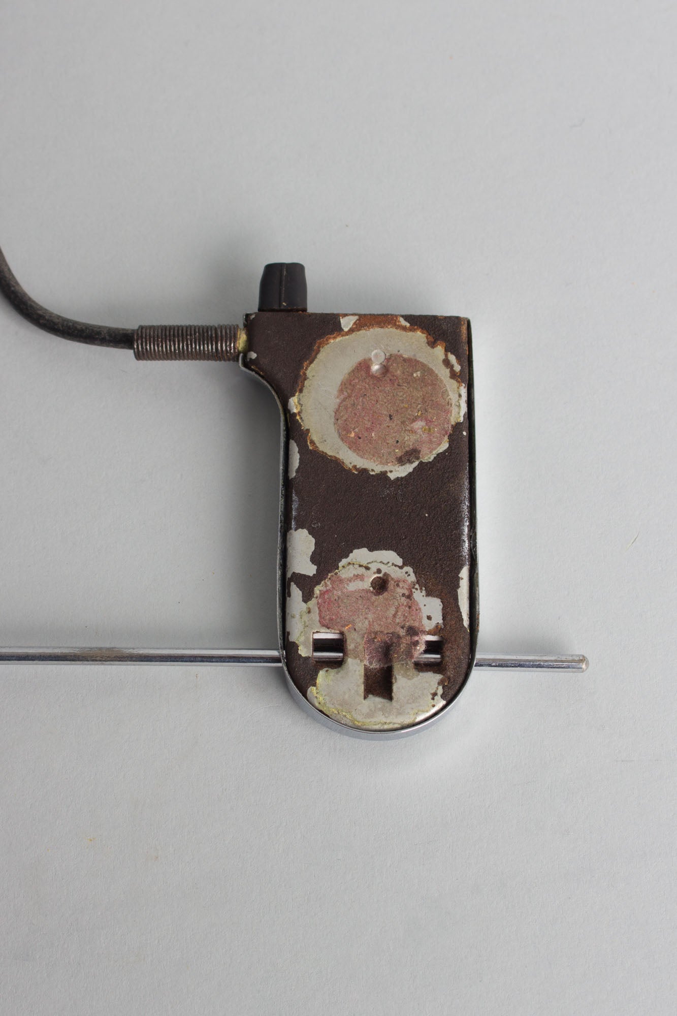 DeArmond FH-C Guitar Mike Archtop Guitar Pickup (1940s)